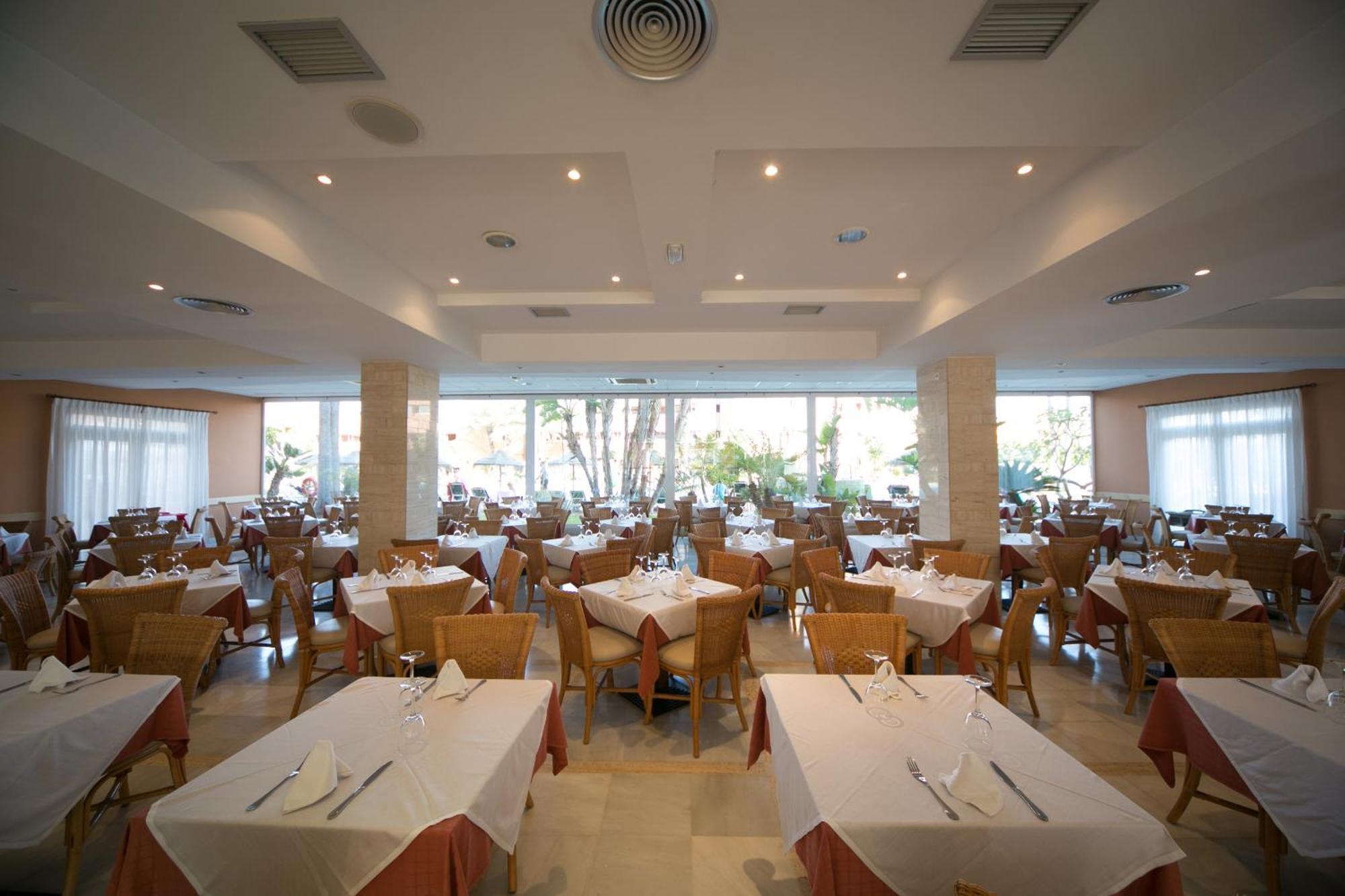 Hotel apartamentowy Arena Center 4*