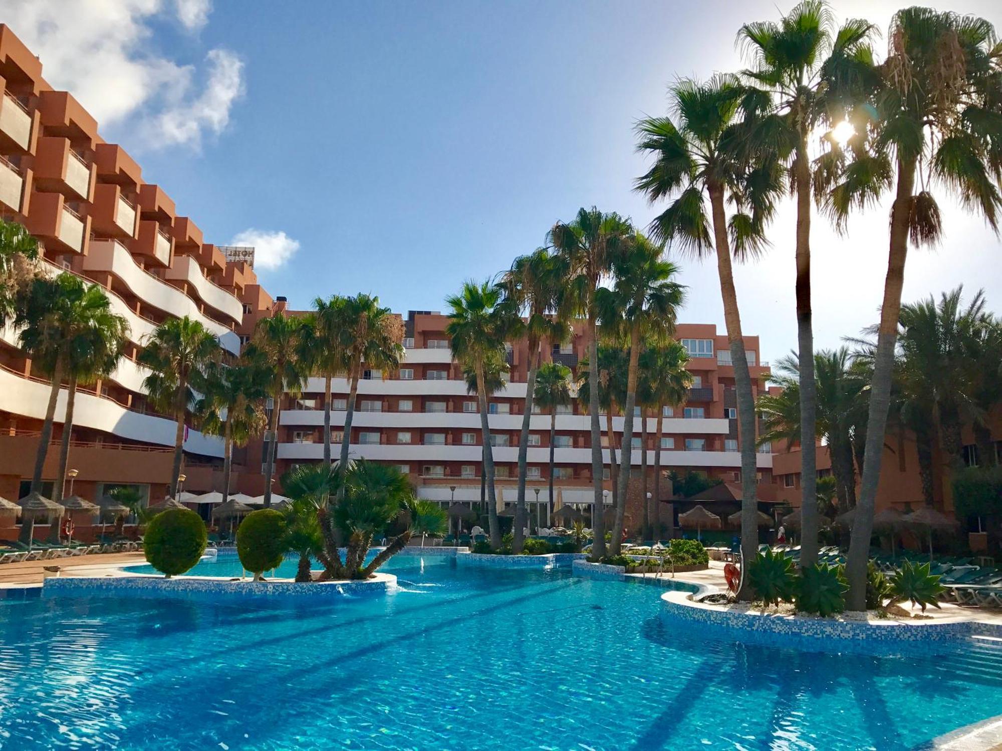 Hotel apartamentowy Arena Center Roquetas de Mar