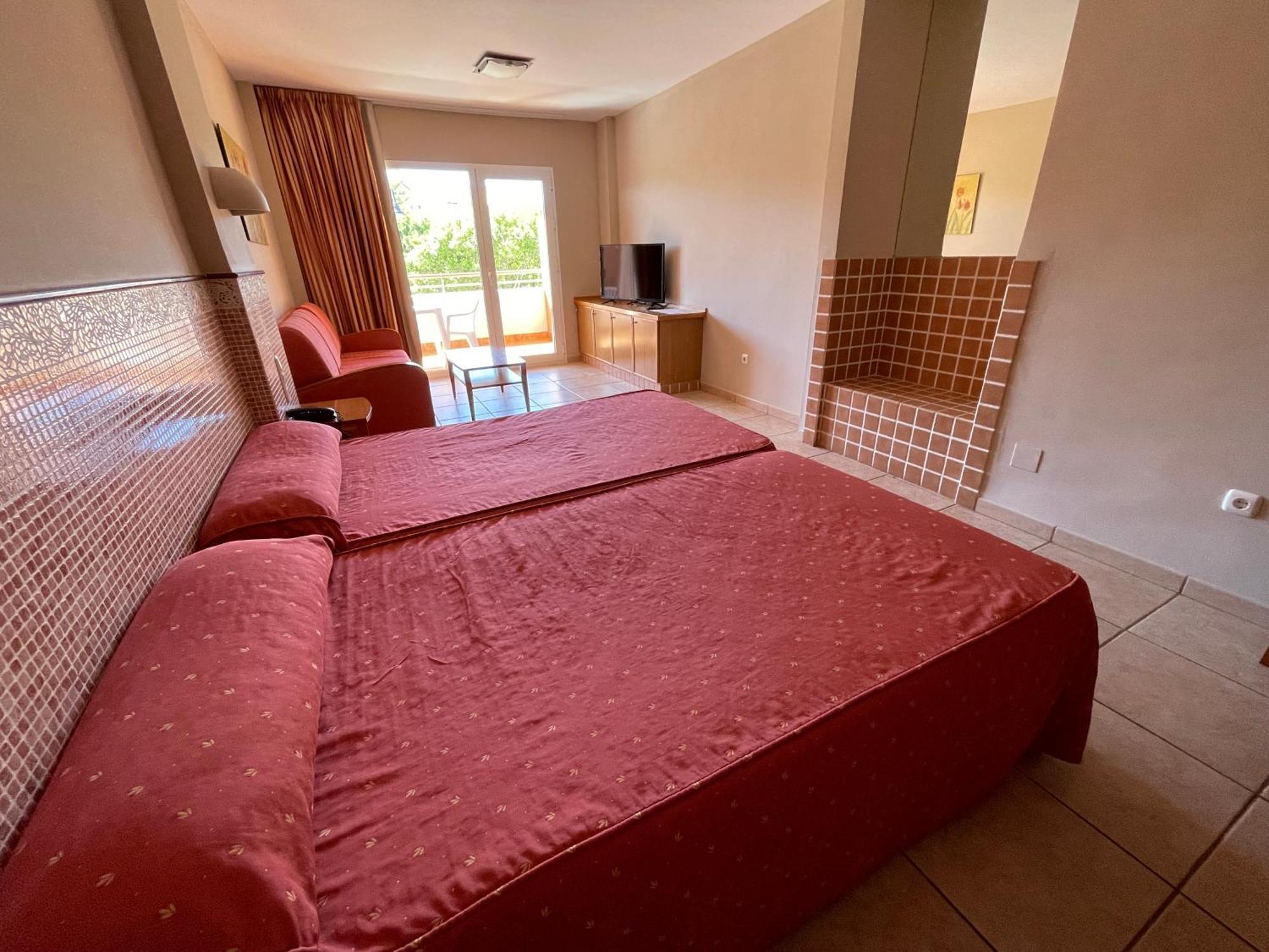 Hotel apartamentowy Arena Center Roquetas de Mar