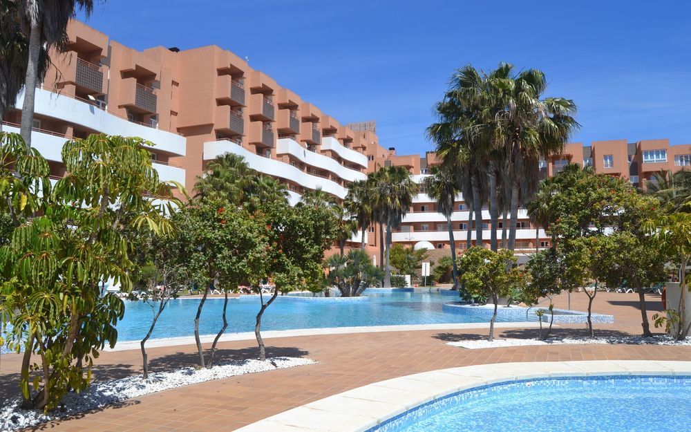 Apartahotel Arena Center Roquetas de Mar